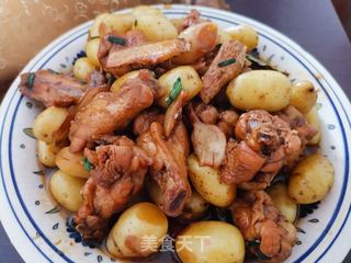 薯仔排骨饭的家常做法