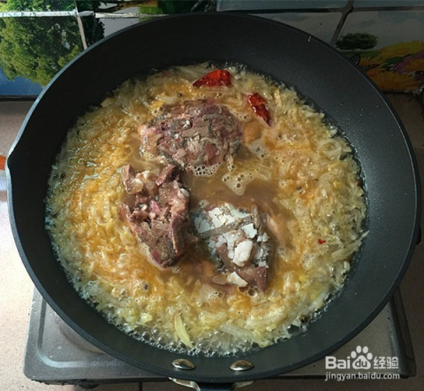 牛杂炖豆腐酸菜的做法