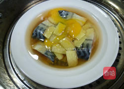咸勒鱼蒸蛋的做法