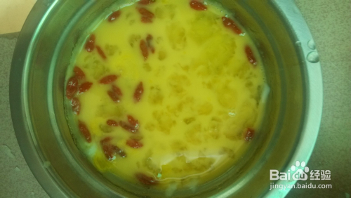 红枣蒸圆鸡蛋的做法