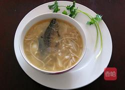 金针菇炖鱼的做法大全