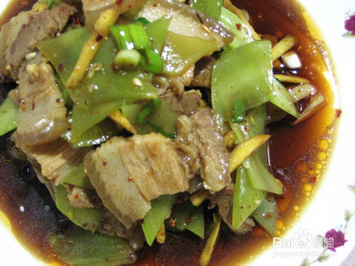 拌白肉的做法视频