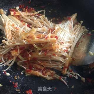 蒜蓉酱炒金针菇做法