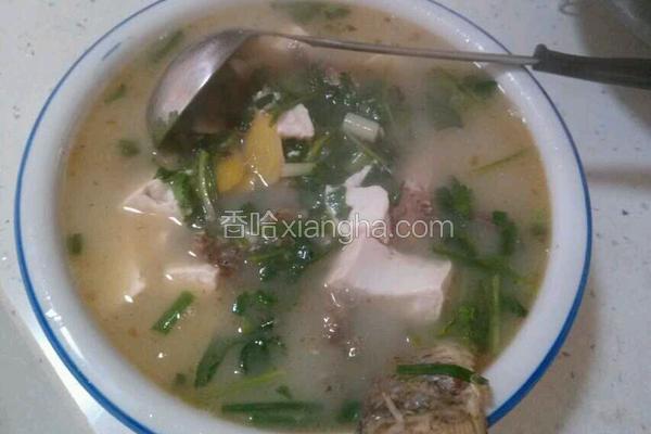 姨妈鲫鱼豆腐汤的做法