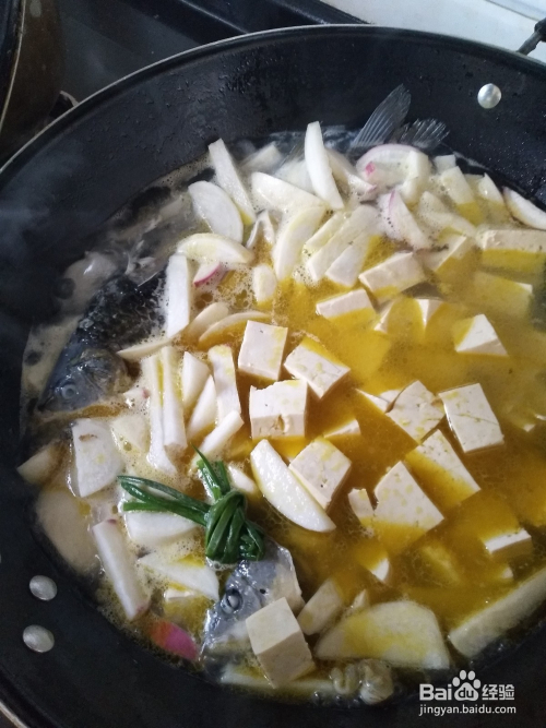 萝卜炖豆腐鱼的做法大全