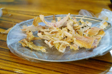 鱿鱼干的酸汤做法