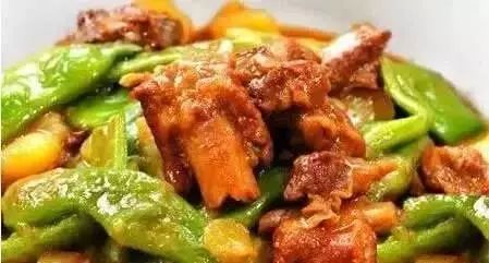 豆米炖腊排骨的做法视频