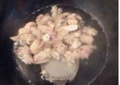 鸡汤柠檬西红柿汤的做法