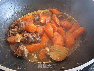 咖喱萝卜牛腩做法