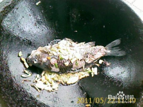 鱼海带炖豆腐的做法