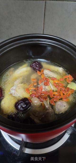 新疆黄豆鸽子汤的做法