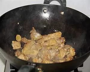 豆腐焖鸡块的家常做法