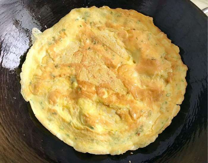 豆腐鸡蛋饼鱼的做法