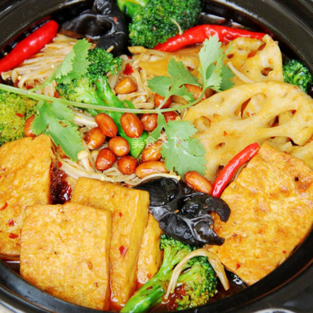 砂锅排骨豆腐豆皮的做法