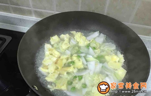 春笋豌豆汤的做法