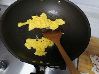 画蘑菇炒鸡蛋做法