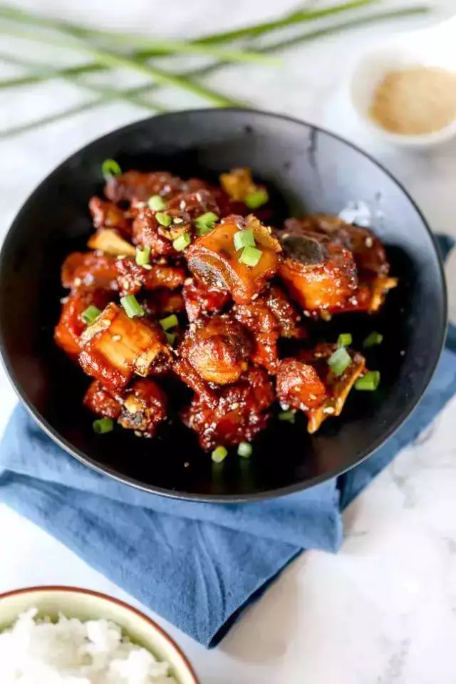 家常脆骨排骨的家常做法