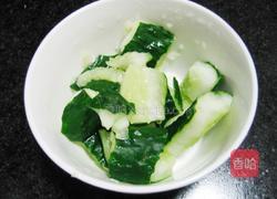 黄瓜拌鸡蛋山药的做法