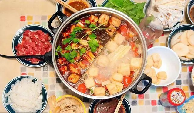 清汤鸭嘴鱼火锅的做法