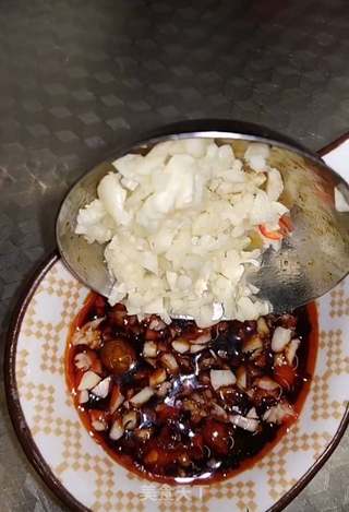 豆腐串蒜泥的做法