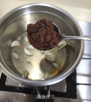 猪心猪腰黑豆汤的做法