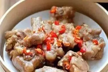 排骨蒸豆豉榨菜汤的做法