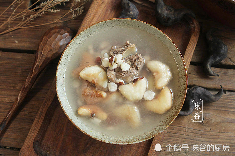 菱角芡实汤的做法