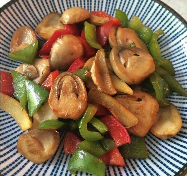 丝瓜鸡蛋草菇做法大全
