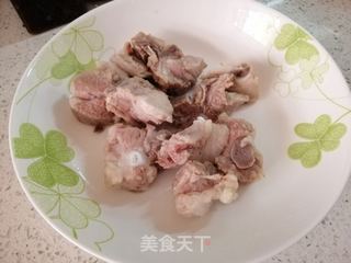 山楂柠檬炖排骨的做法窍门