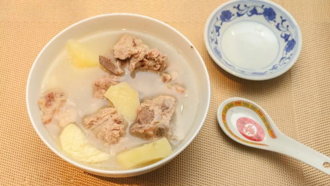 清炖排骨的做法 月子餐