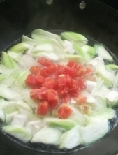 脆肉瓜肉片汤的做法