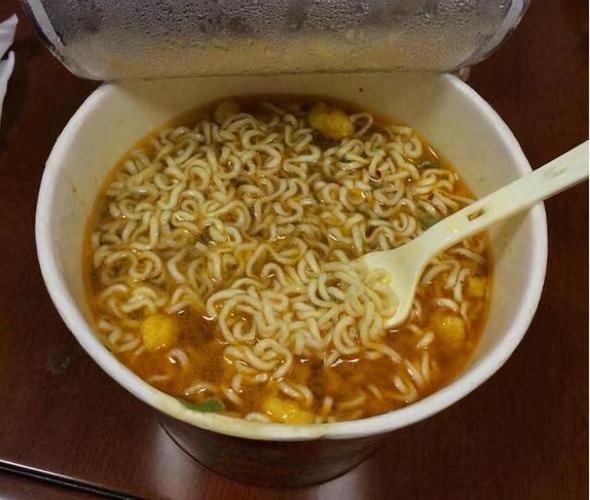 饭店鸡蛋泡面做法视频