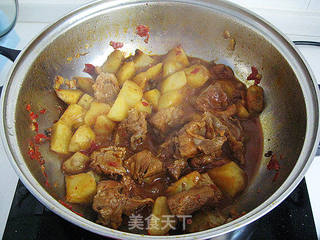 油豆角烧排骨土豆的做法