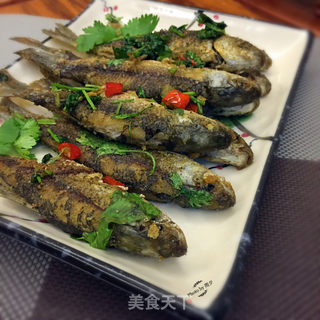 椒盐小溪鱼的做法窍门
