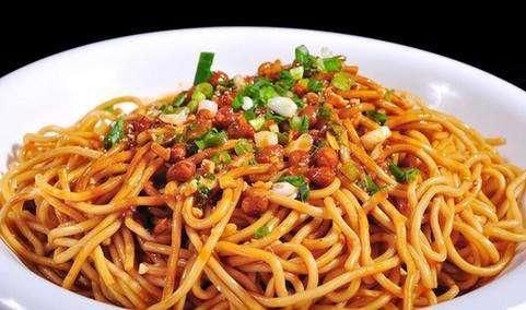 山东拌鸡蛋面的做法