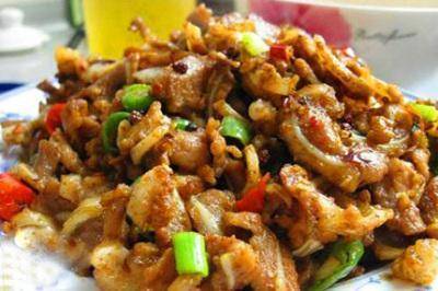 青椒牛油炒排骨的做法大全