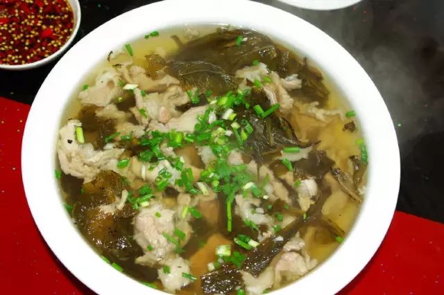 滑溜肉片汤的做法毛血旺