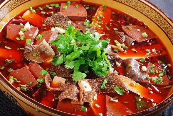 滑溜肉片汤的做法毛血旺