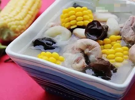 玉米菱角汤的做法