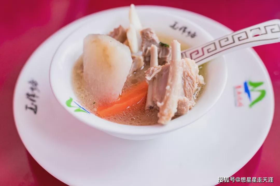 伏天喝羊汤的做法