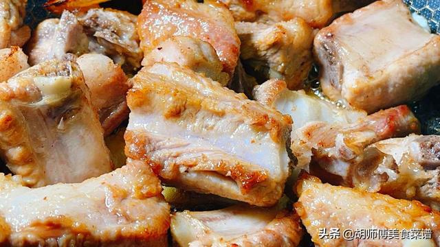 蒸猪肉和排骨的做法