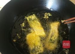 瓦块鱼烧粉条的做法