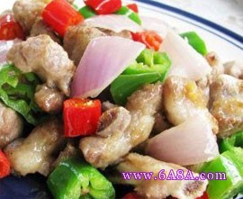 脆椒排骨湘菜的做法