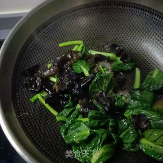 海参鸡蛋炖汤的做法
