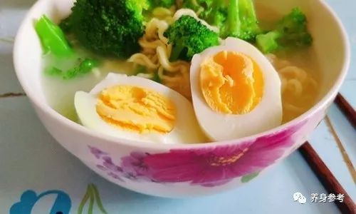 沙县水煮鸡蛋面的做法
