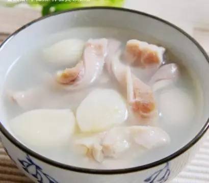 姜猪肚汤的做法