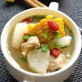 水果萝卜蒸排骨汤的做法
