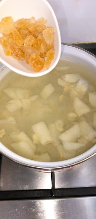 肉球雪梨汤的做法