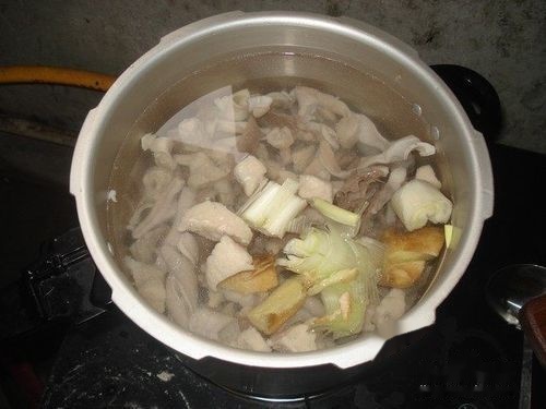 肚肺汤的做法营养