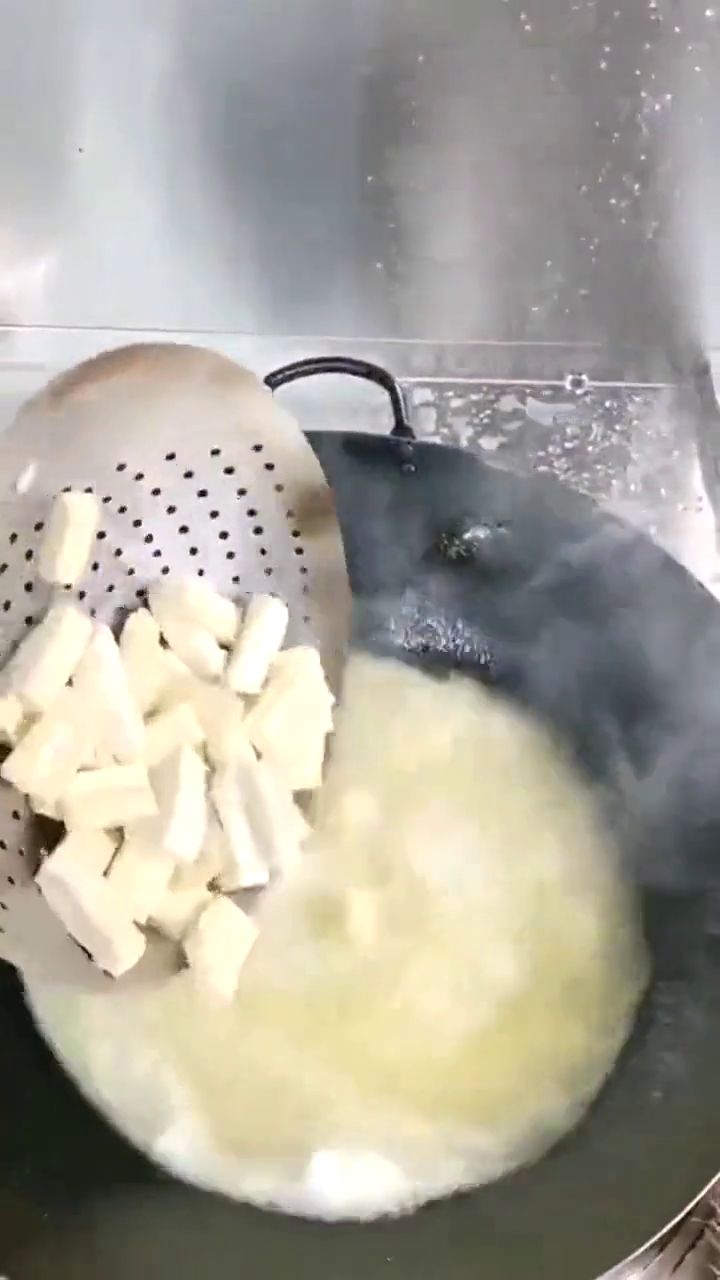 厨师炸豆腐的做法大全